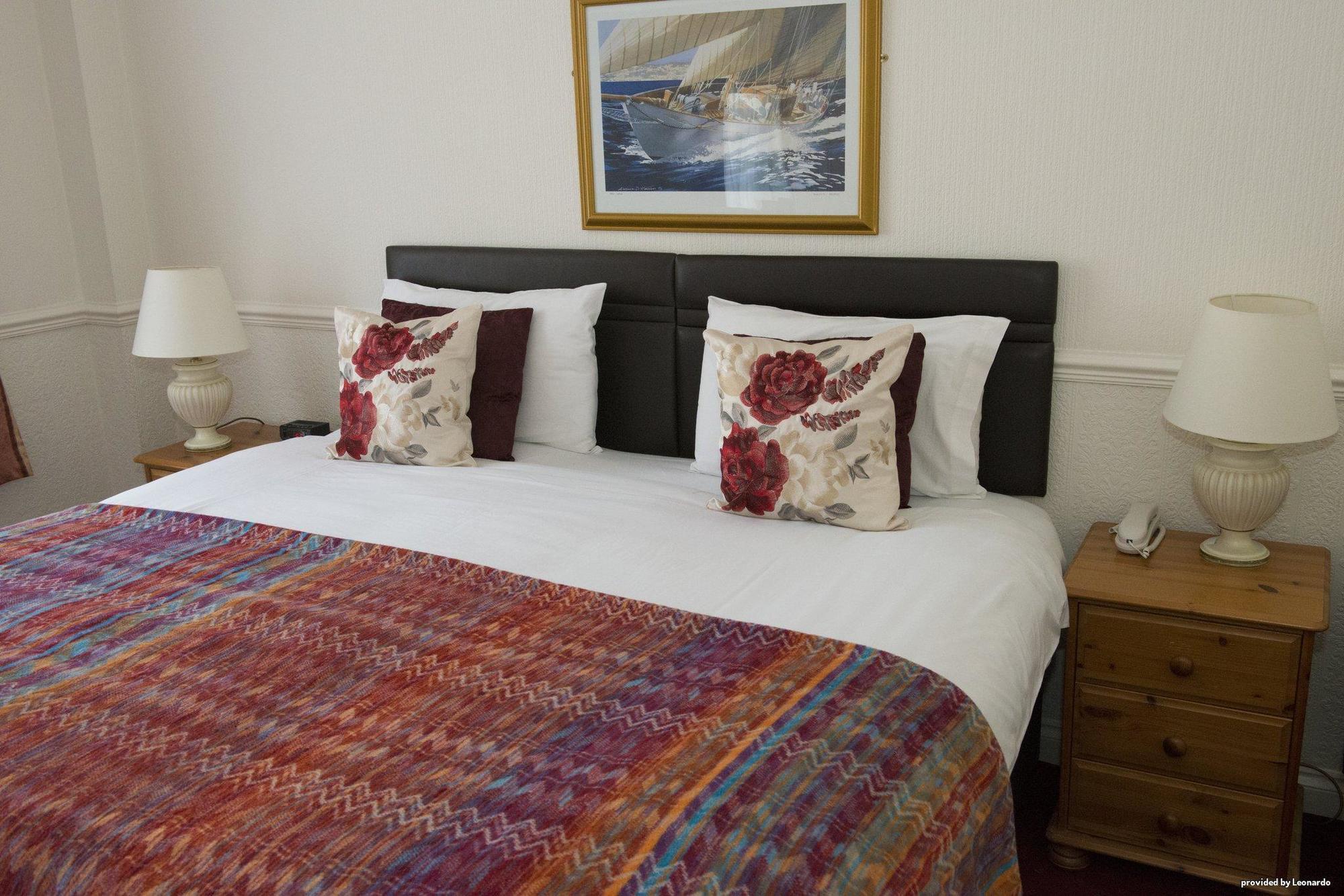 מפרץ קרליון Cliff Head Hotel מראה חיצוני תמונה